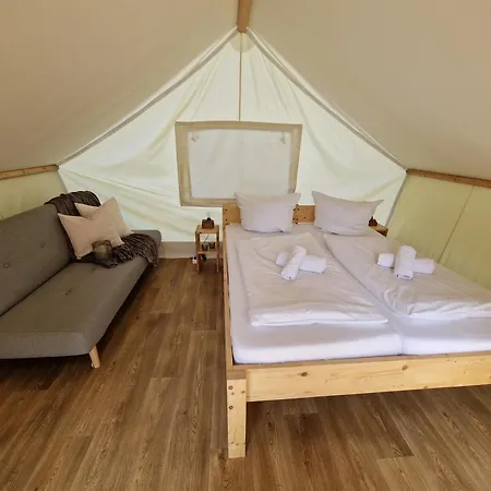 Safarizelt Ljubljana Belau